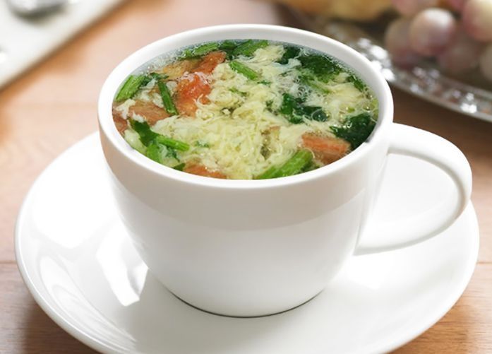 做鸡蛋汤，记住一放一不放，蛋花漂亮又爽滑，教您详细做法