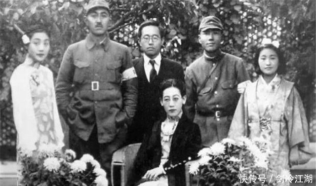 脱俗|川岛芳子美出天际第二幅图,外形清丽脱俗,自然典雅