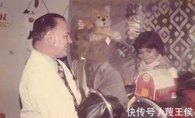 手术|12岁才走出隔离罩的“泡泡男孩”,在死亡前第一次触摸到了妈妈