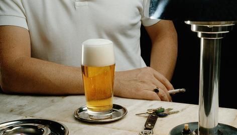 高血压|高血压“加速器”被拆穿,烟酒都不算什么,第一名多数人爱不释手