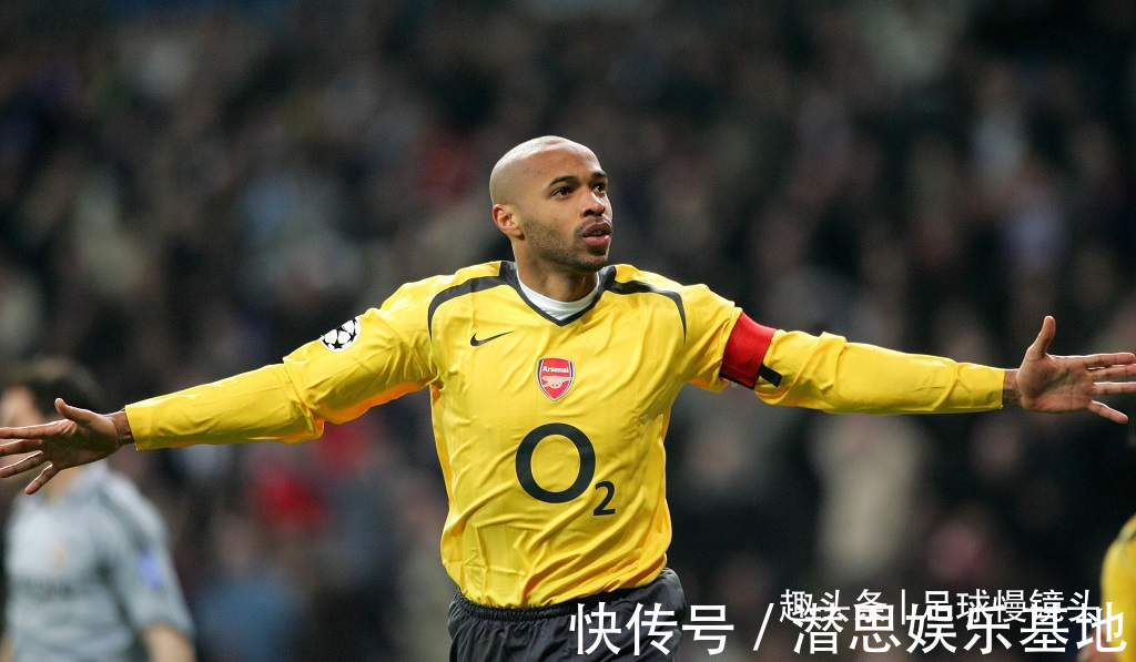 球星|8-2!梅西踢疯了,C罗遭完爆,20年伟大纪录诞生,奇迹5连霸