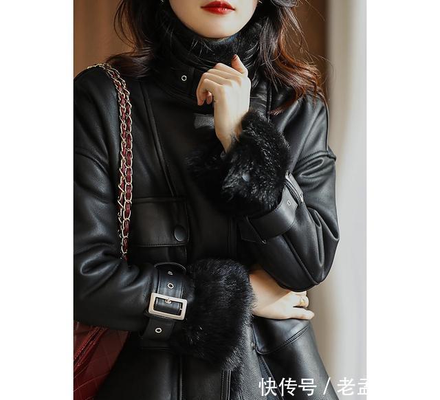 果然, 冬季穿皮草就是气质轻奢, 怎么搭配都是妥妥的时尚女达人