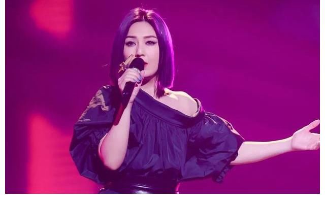 《我们的歌》周兴哲不算差，只是跟杨千嬅不太搭