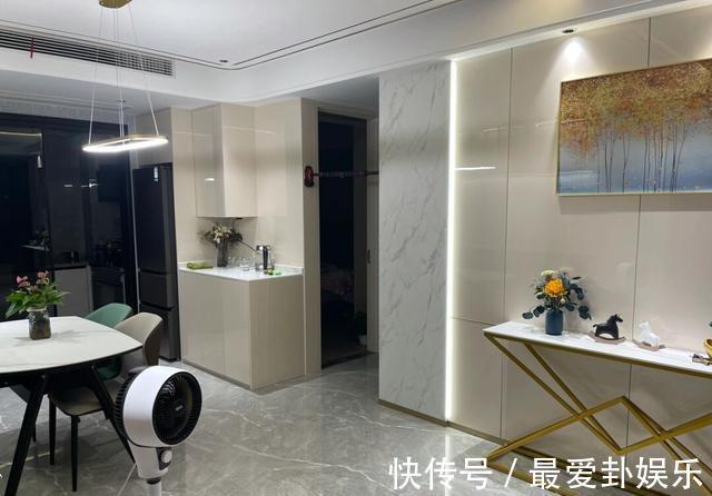 一家人|装修一年多终于完工，墙面刷艺术墙漆非常有档次，一家人都满意