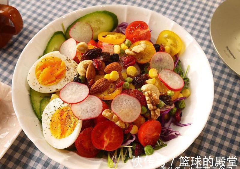 买萝卜，白皮，青皮和红皮口感差别大，牢记3点，挑到好吃的萝卜