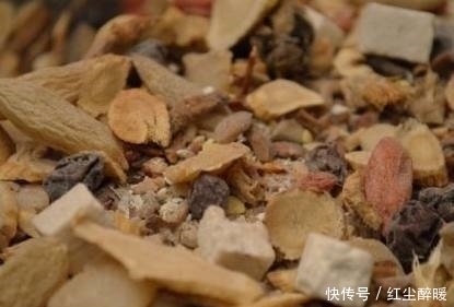 这3种常见的垃圾不要扔,拿来放盆栽里,10年不烂根不黄叶