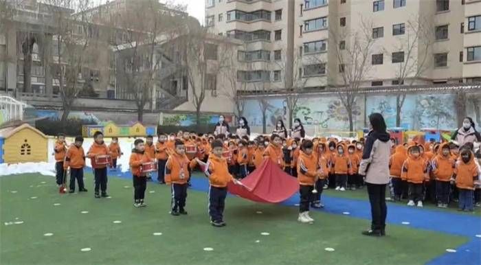 七里山幼儿园|开启新学期 领跑新时代——七里山幼儿园新学期升旗仪式