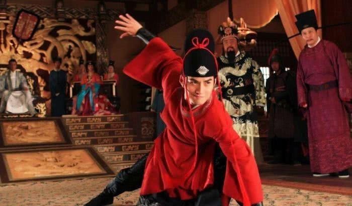 自此|包拯死后留下1封密信，展昭看完一夜消失，自此人间无“御猫”