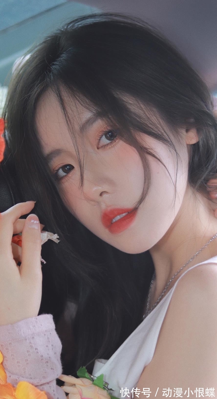 377——美女壁纸丨夏日炎炎,有你超甜