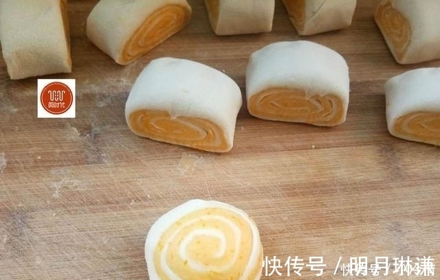 教你做让孩子爱不释手的馒头，蒸一蒸，不上火，健康又营养！