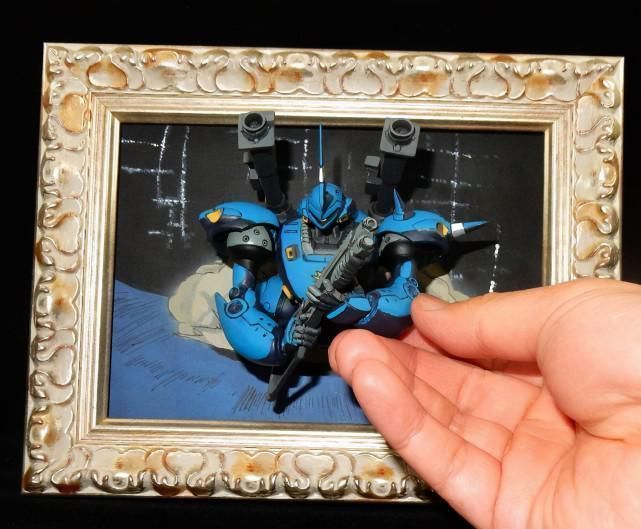 高达|模玩控:高达模型制作3D立体装饰画,在城市滑行的京宝梵