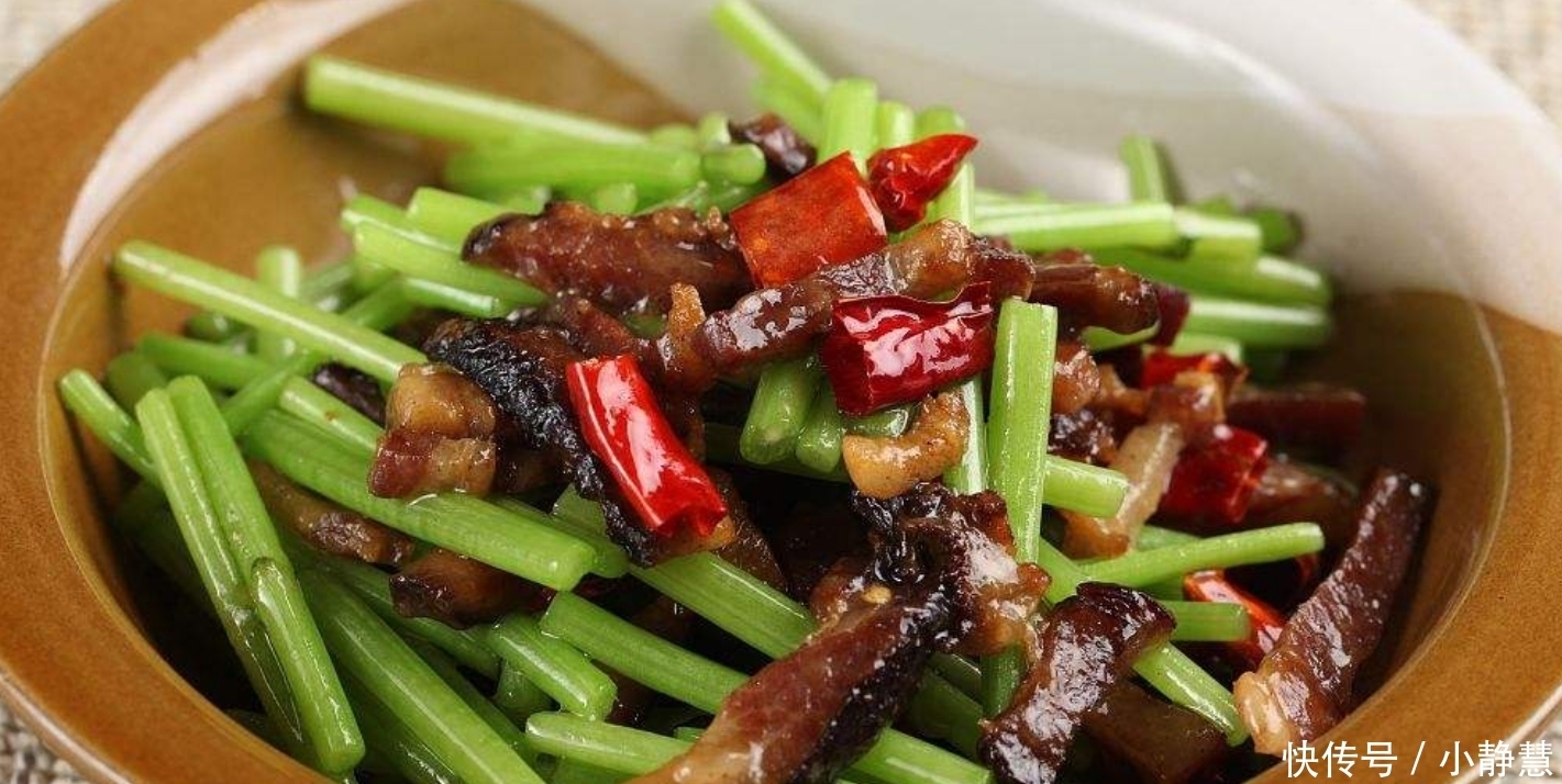 茼蒿5种最好吃的做法,每种都简单美味,看看你喜欢吃哪种?