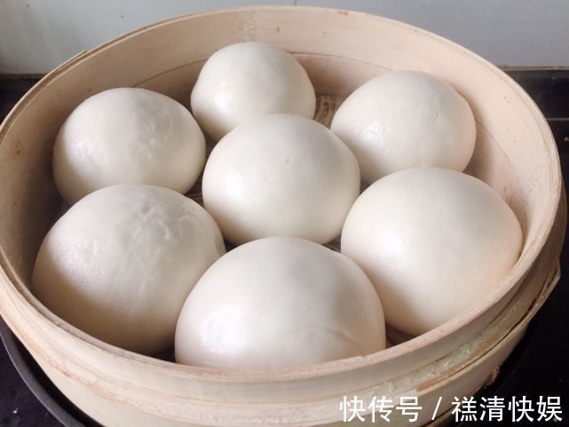 面粉|蒸馒头时要点都不对学会正确做法,又白又香!