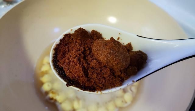 睡眠|失眠最怕这小果,30一斤,这样做每天吃几个,养心安神助睡眠