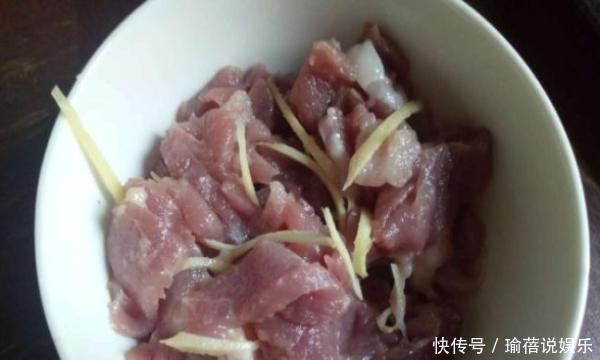 眼睛经常看不清,快吃它,一斤才5元,鲜甜滋补,不吃浪费了!