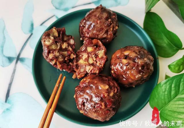 均匀|粘豆包出锅了,瞧瞧里面的食材,是不是有马上想吃一口的冲动?