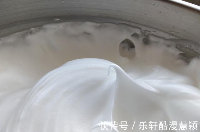 想吃|柔软醇香的古早蛋糕,简单易做,轻松满足你想吃蛋糕的心