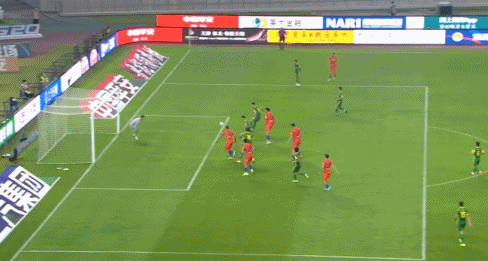 泰山队|从0-1到2-1！中超4冠王绝境爆发，92分钟绝杀+39分第1，国安输球