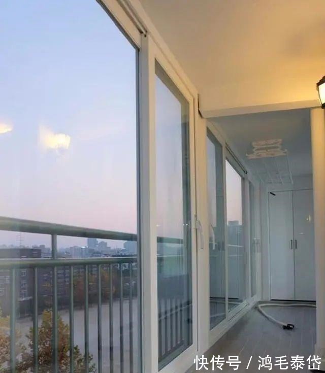 齐家安安|还是韩国人机智,阳台护栏边装推拉门,为啥国内开发商就想不到?