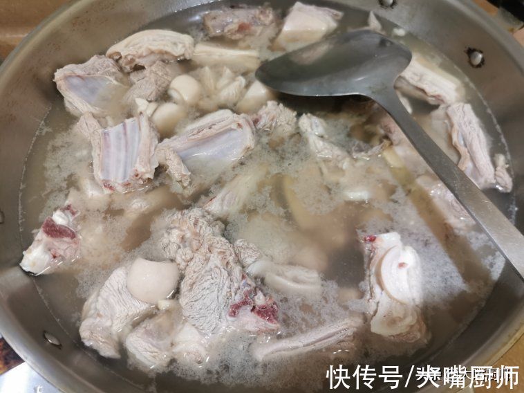 羊肉别直接炖，老内蒙教你5个处理技巧，关键是这2步，很多人做错