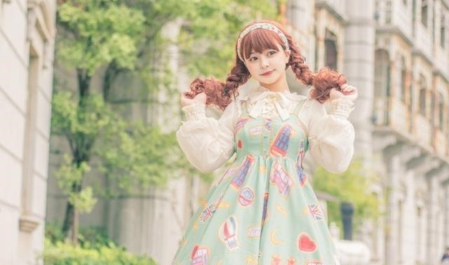 这些人在洛丽塔圈子很常见,但她们却不受lo娘欢迎