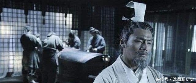 太子|老皇帝被太子逼宫，皇帝：再让我吃1道菜，太子听完菜名就把他杀了