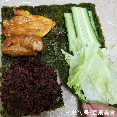 海苔卷|这道紫米鸡腿海苔卷，一上桌就被哄抢一空