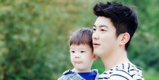 后天|强大的爸爸不一定有钱,但会送儿子三句话,相当于给娃“塞钱”