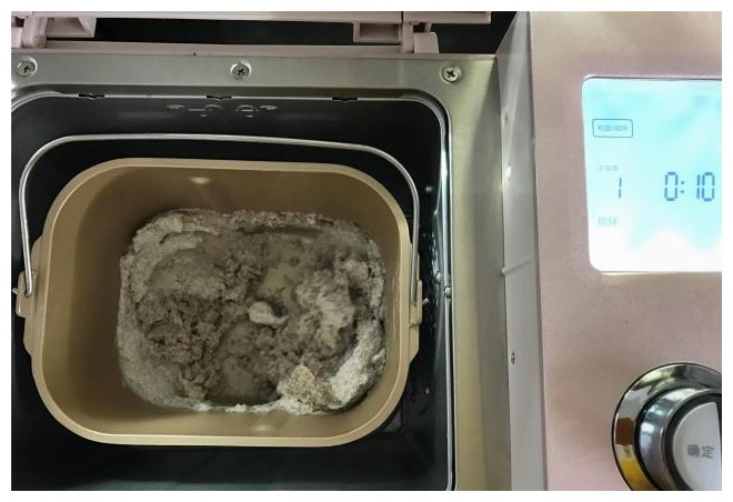 比包子有嚼劲,比甜面包更健康的面包,只需一次发酵,好吃不怕胖