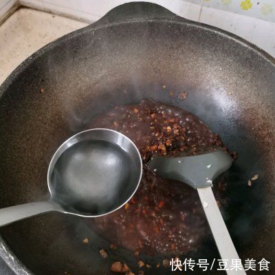  减肥也能吃素炸酱面（杏鲍菇版），不信？看这里