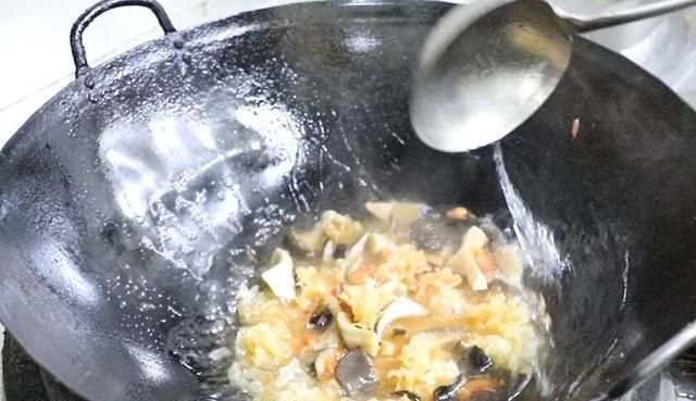 鲜味|冬天一定要吃的肉片连汤,制作只要几分钟,肉片滑嫩,汤鲜味美