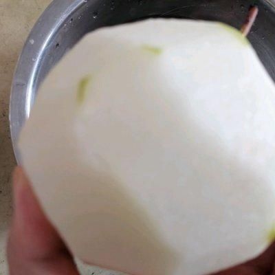 雪梨|红枣雪梨银耳莲子羹中午刚做完,晚上又想吃了