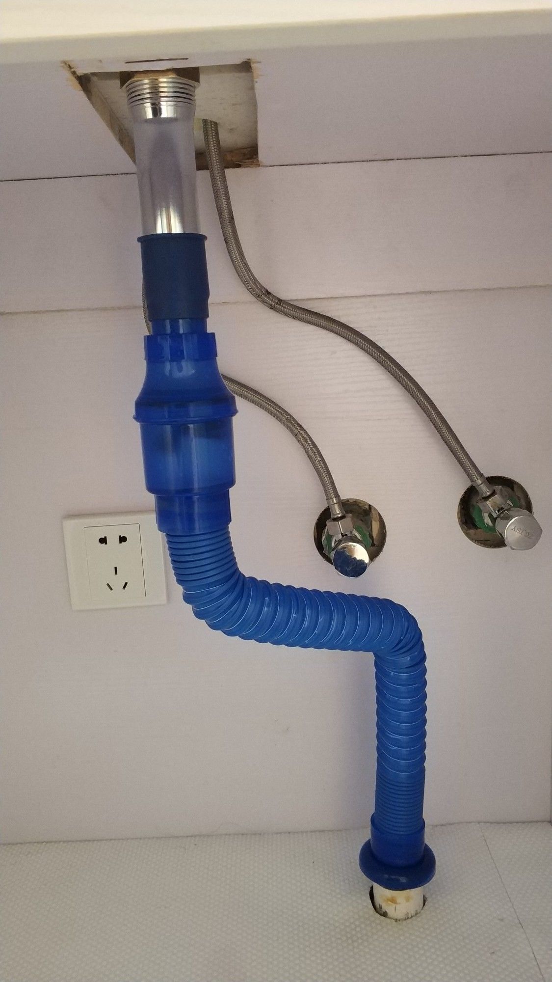 洗手台、水槽堵塞怎么办？找准位置，对症下药才是关键