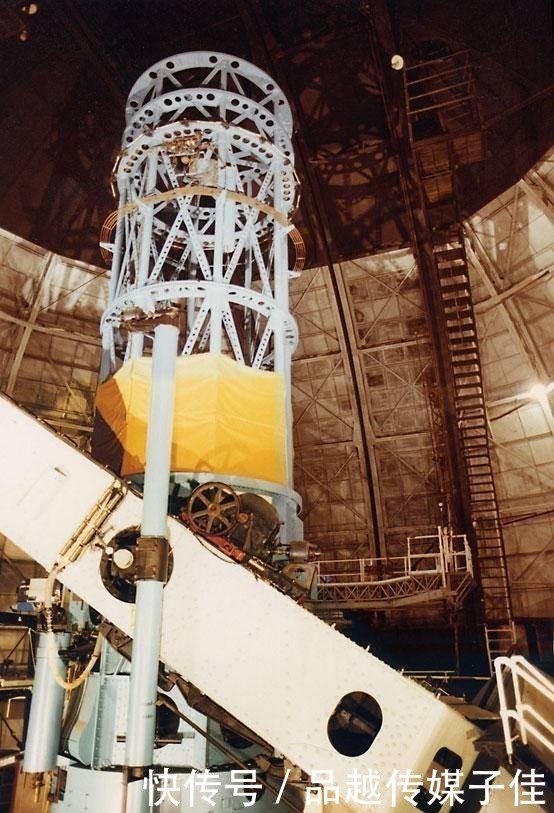 望远镜的尺寸与功能有什么关联,尺寸越大观察的越精细么?