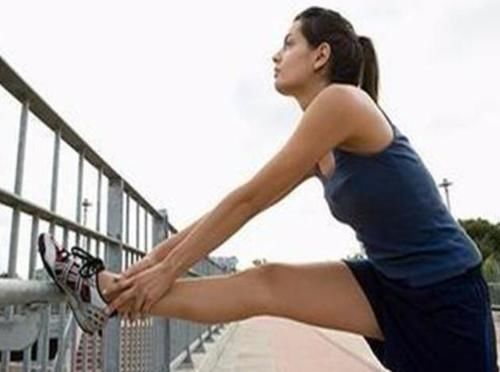 奈白|女人过了50岁，2种食物要舍得吃，预防骨质疏松，还能抗衰老