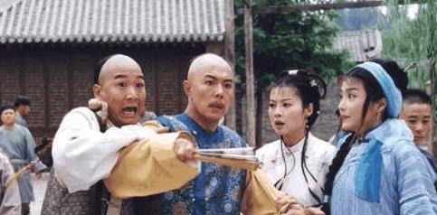 特色菜&乾隆微服私访,吃饭忘带钱写下一对联抵饭钱,酒楼老板发了大财!