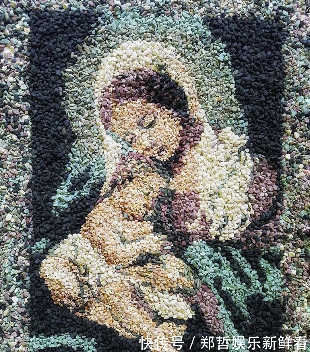 艺术家|艺术家用石头“作画”,再现传世经典,网友:我用笔都画不出来