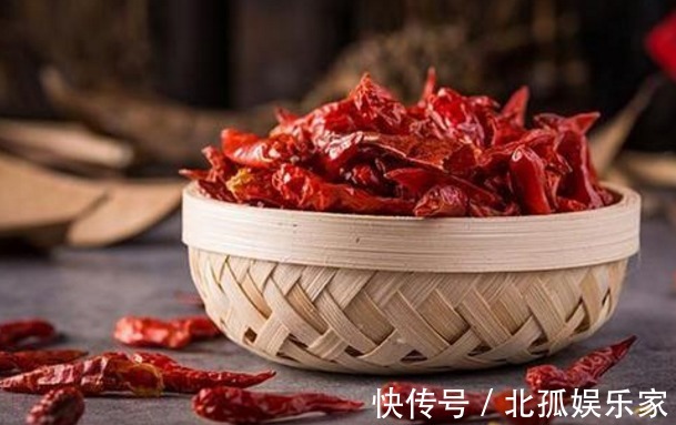 肠道|刚吃完苹果一小时内,3种食物别再碰,疾病离你一步之遥