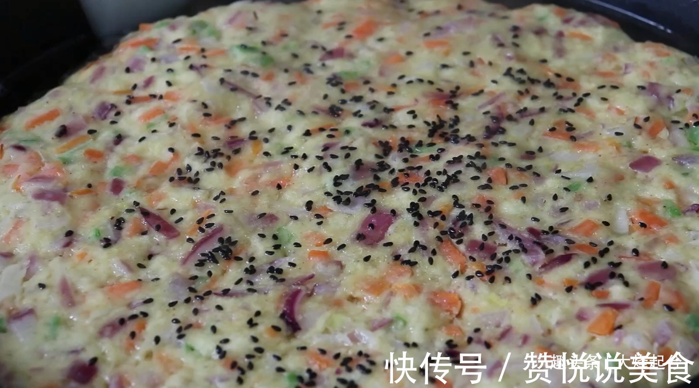 分享一种洋葱做法,我家一周做5次,不油炸不用炒,比吃肉还香
