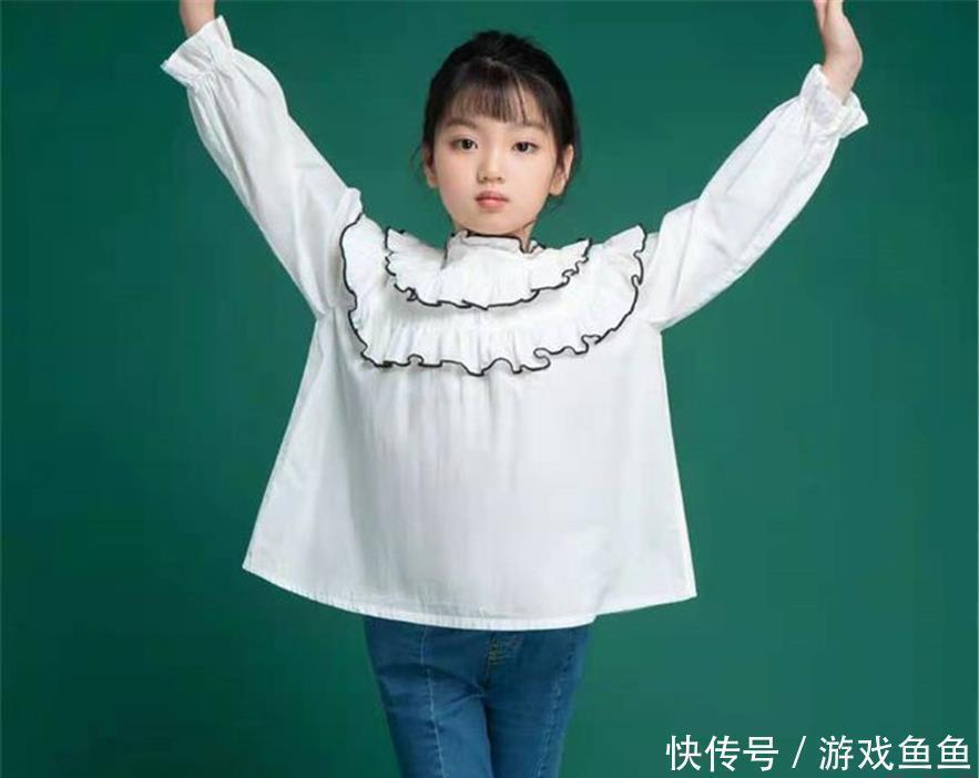 童星|还记得被父母过度消费的阿拉蕾吗？如今才9岁，眼里已经没有光了