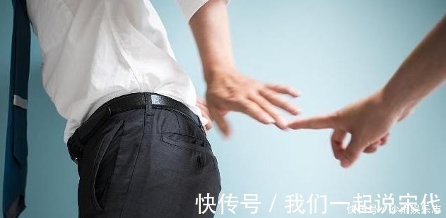 推粪机|便秘“推粪机”被发现，不是香蕉，敞开吃，大肚腩不见了