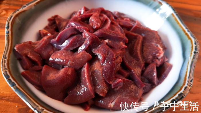 下酒菜|下馆子时,懂行的人从来不点此菜,厨师:我们自己都不吃,太脏!