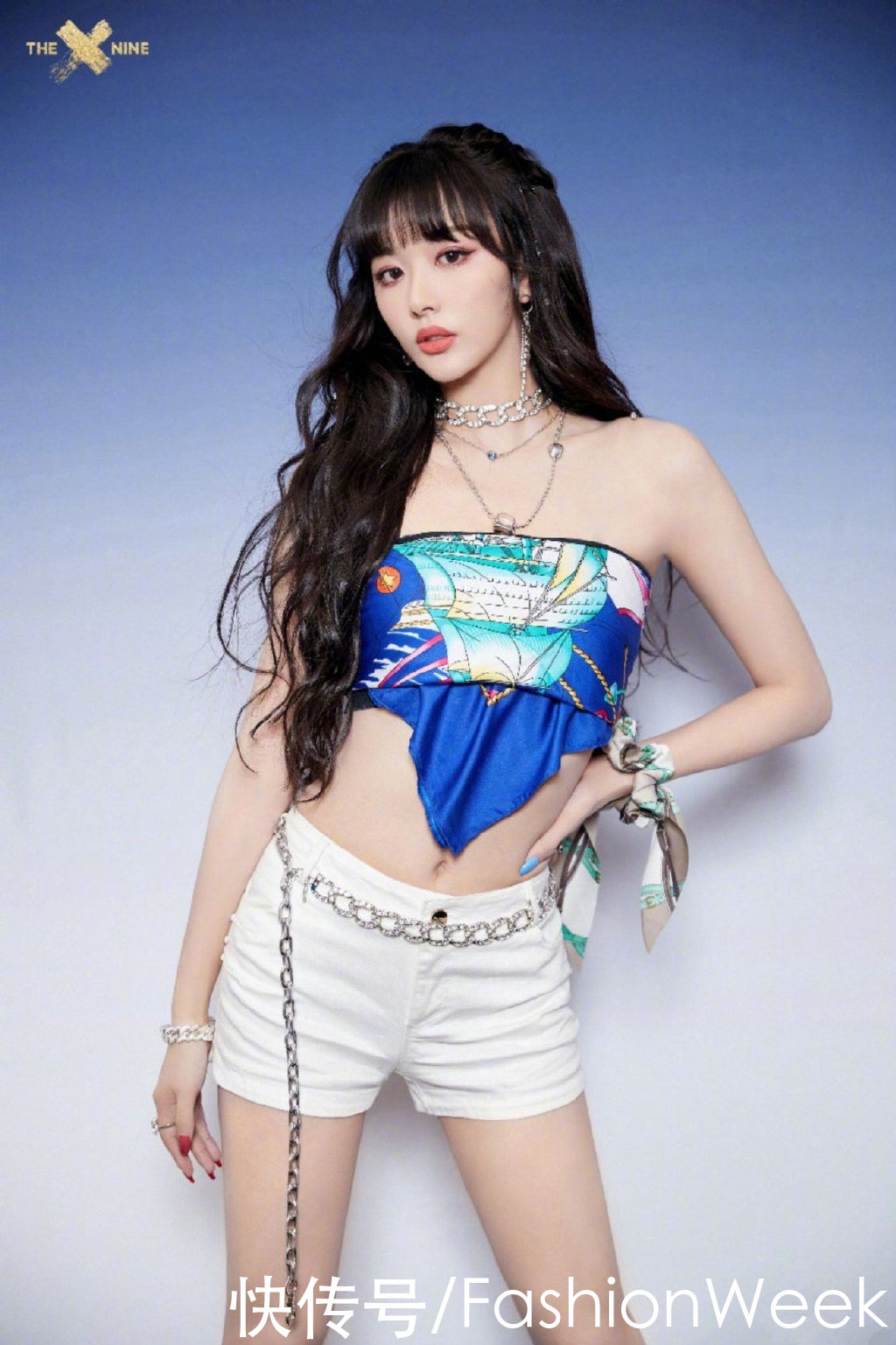 一条丝巾让你从头到尾都很时尚，真的有那么神奇吗？