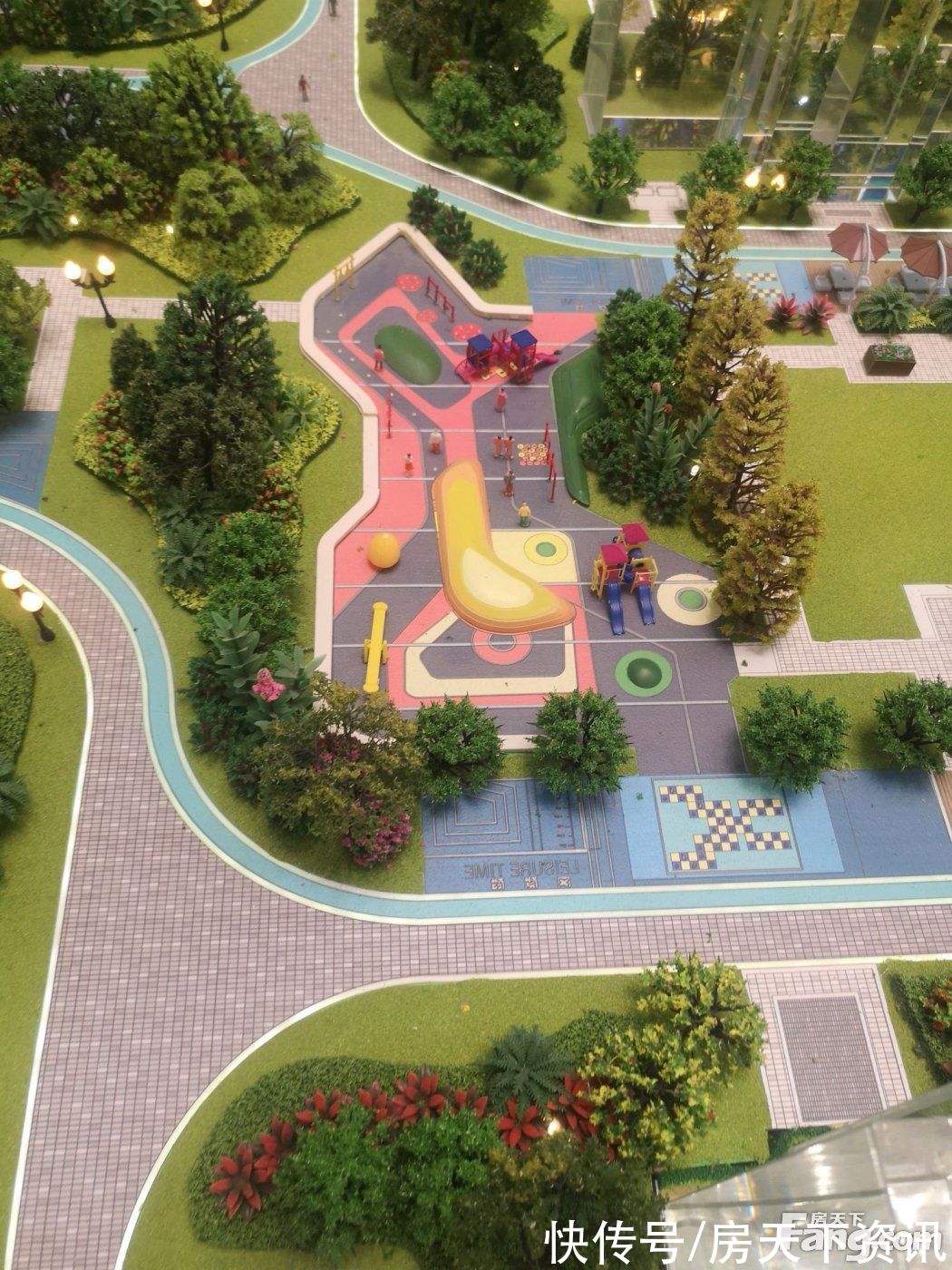 东湖高新区|请查收从武汉东湖高新区热门楼盘现场传来多张谍照(组图)