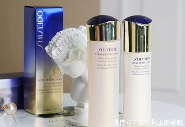 补水|4款可以抗老的大牌乳液,资生堂淡化细纹,雪花秀越用越年轻