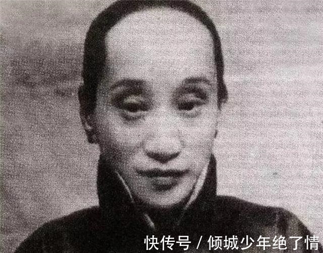 葬礼&鲁迅逝世时,国母主持葬礼,16大佬抬棺;发妻却孤独死去,无墓碑