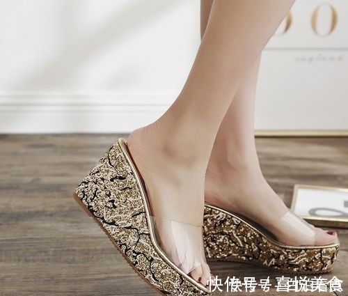 松糕 天啊这么有女人味的高跟鞋,被高跟控的老婆看到了一下买了六双