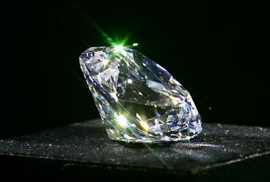 ex 为什么同样参数的钻石,价格却不一样?