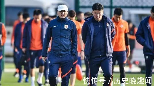 邓卓翔|高洪波之后,又一位本土冠军教头浮出水面,或将提前三轮带队夺冠