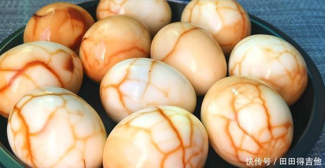块钱|外面卖2块钱的茶叶蛋在家就能做,成本只要5毛钱,比卤蛋还好吃